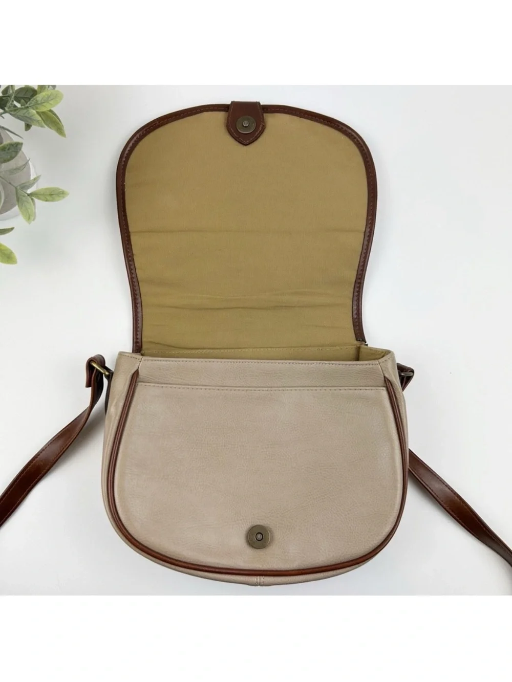 Liz Claiborne VTG Two-Tone Leather Crossbody Bag Brown & Cream